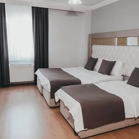 מלון Ottoman Palace 3*